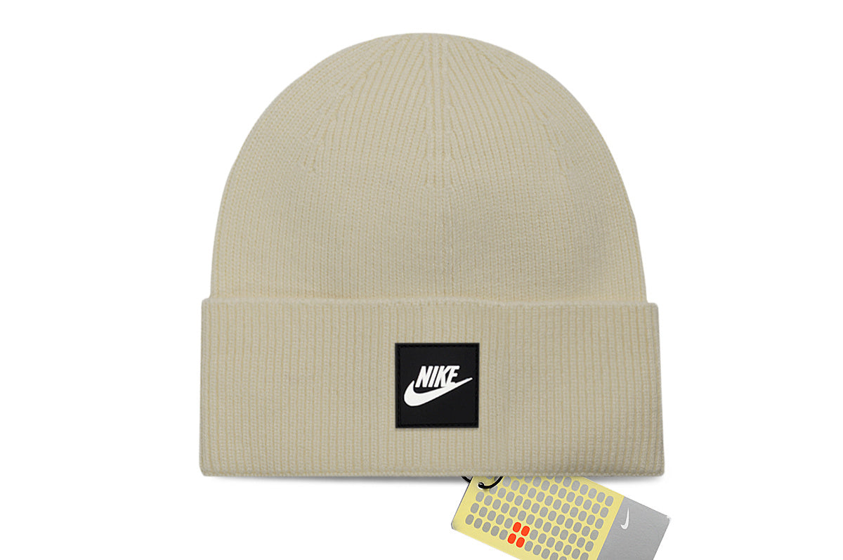NIKE 8 CAP