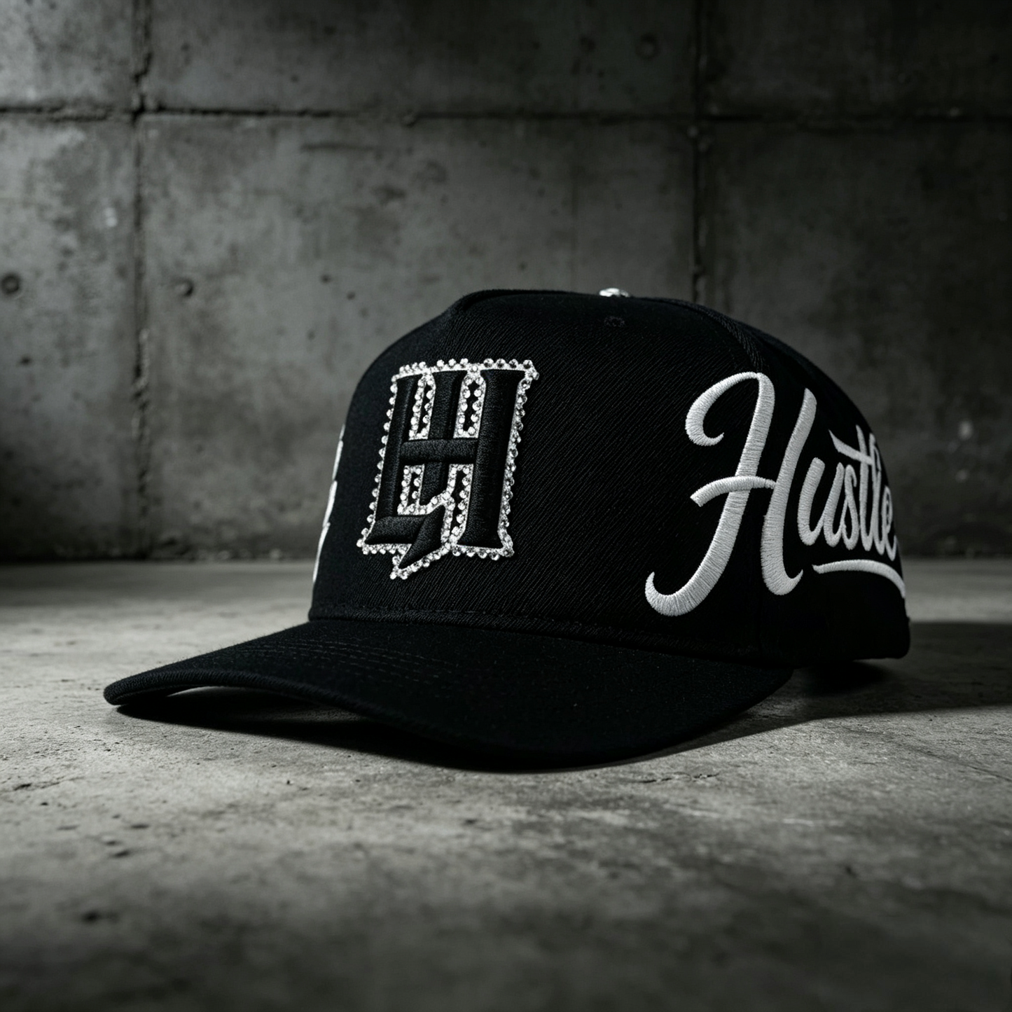 LH Baseball cap Trucker hat black/white