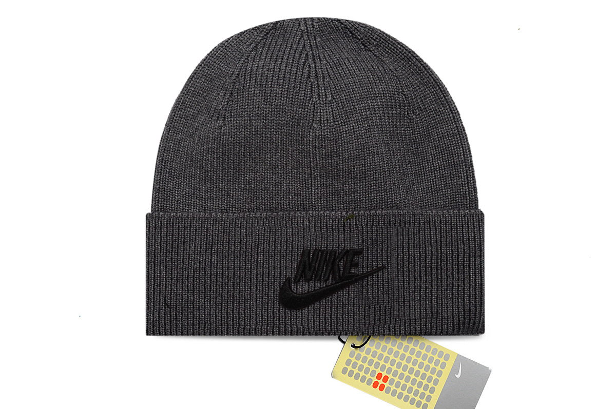 NIKE 9 CAP