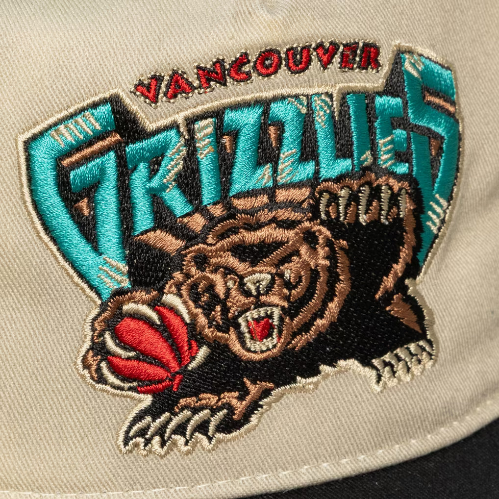 Vancouver Grizzlies Cream/Black Hardwood Classics Retro Roots Caddy Snapback Hat