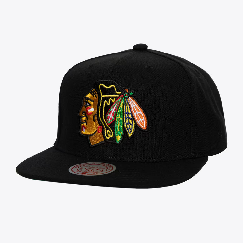 Chicago Blackhawks Black Top Spot Snapback Hat