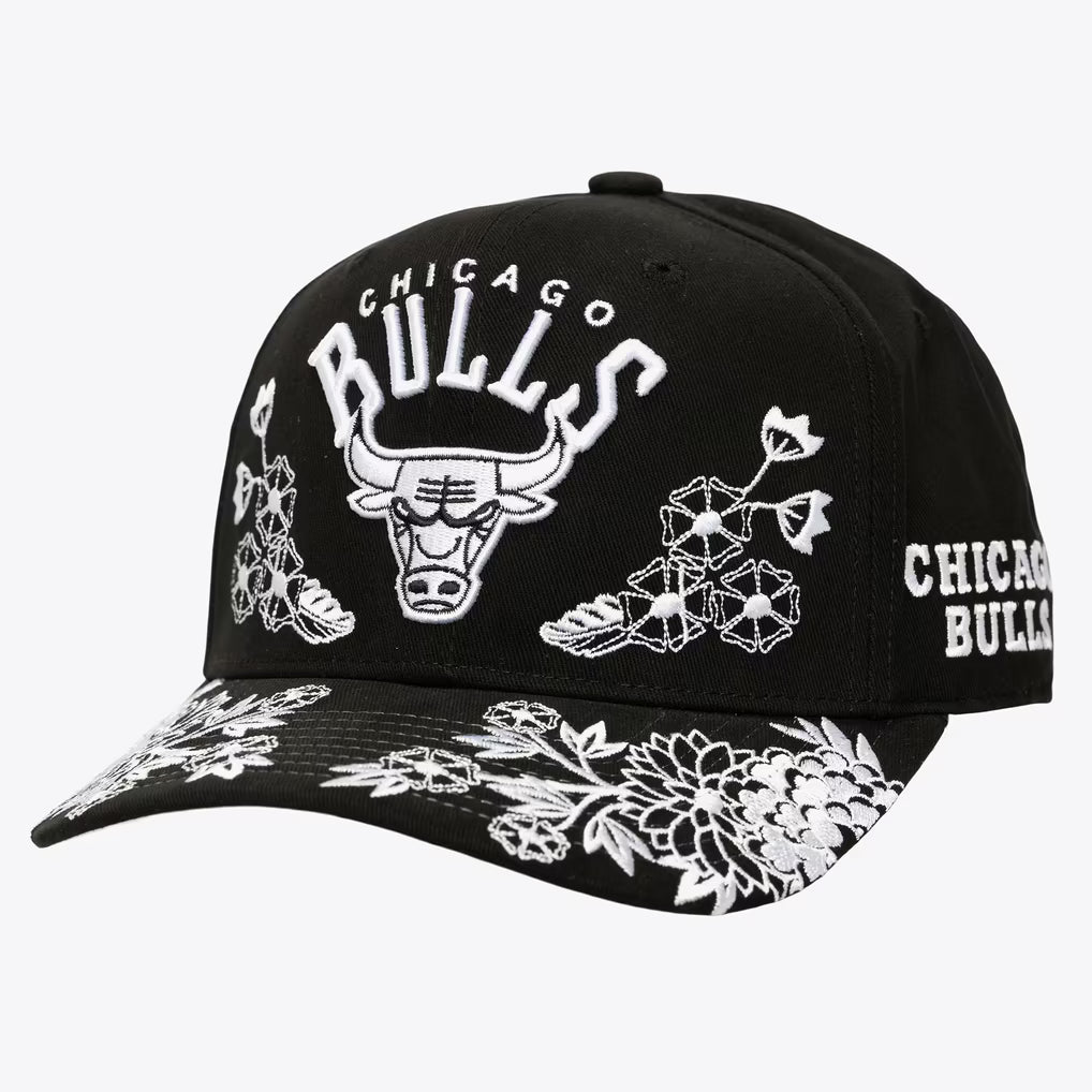 Chicago Bulls Black Morning Haze Pro Crown Snapback Hat