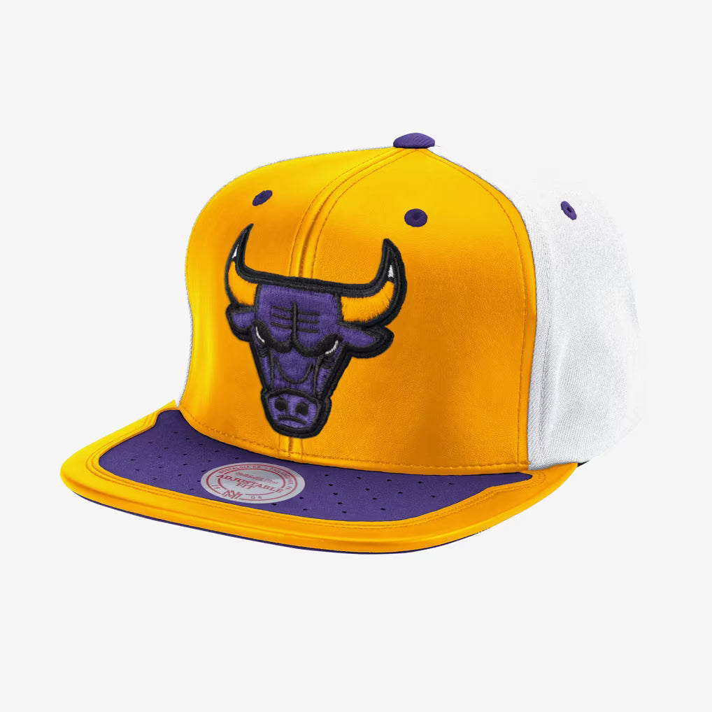 Chicago Bulls Gold Day One Snapback Hat