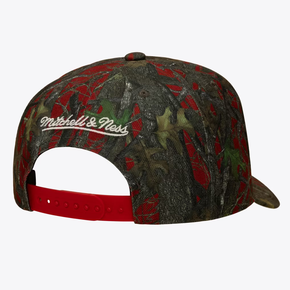 Chicago Bulls Red Quiet Blaze Pro Pinch Snapback Hat