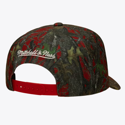 Chicago Bulls Red Quiet Blaze Pro Pinch Snapback Hat