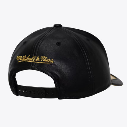 Chicago Bulls Black/Gold Day One Pro Pinch Snapback Hat